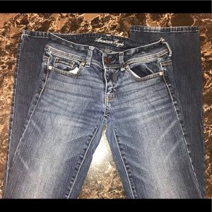 AE Boot Cut Women’s Jeans, 2L